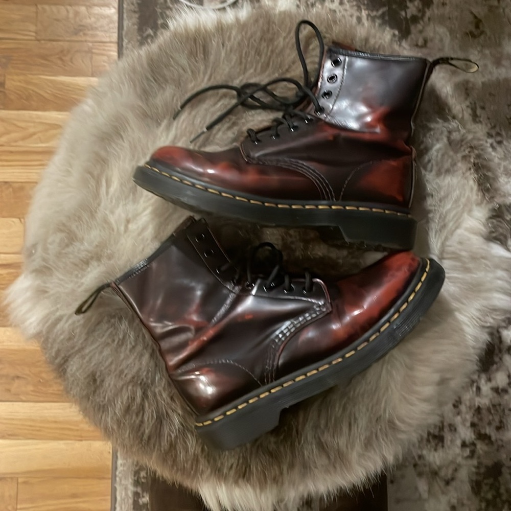 Dr. Martens lace up boots “airwair with bouncing soles” - Picture 4 of 5
